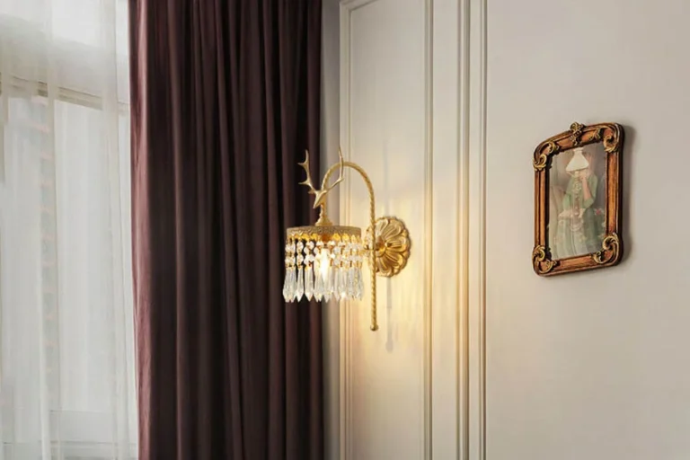 Deer Head Wall Lamp